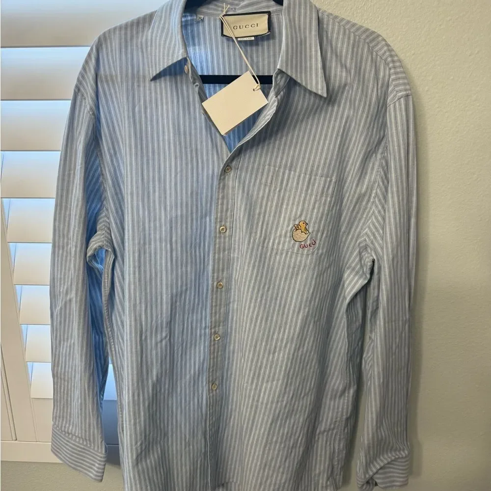 Brand new Gycci men’s oversized  Blue Striped dress shirt  Shirt size 15 1/2